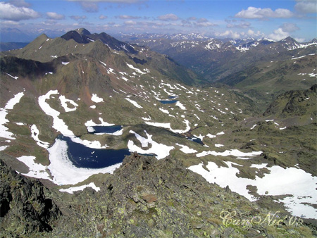 Llacs de Baiau des del Pic de Baiau